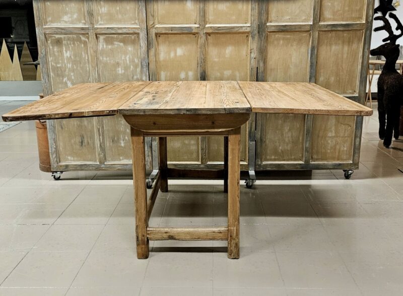 Zweedse tafel klaptafel oud hout in zeer goede originele staat